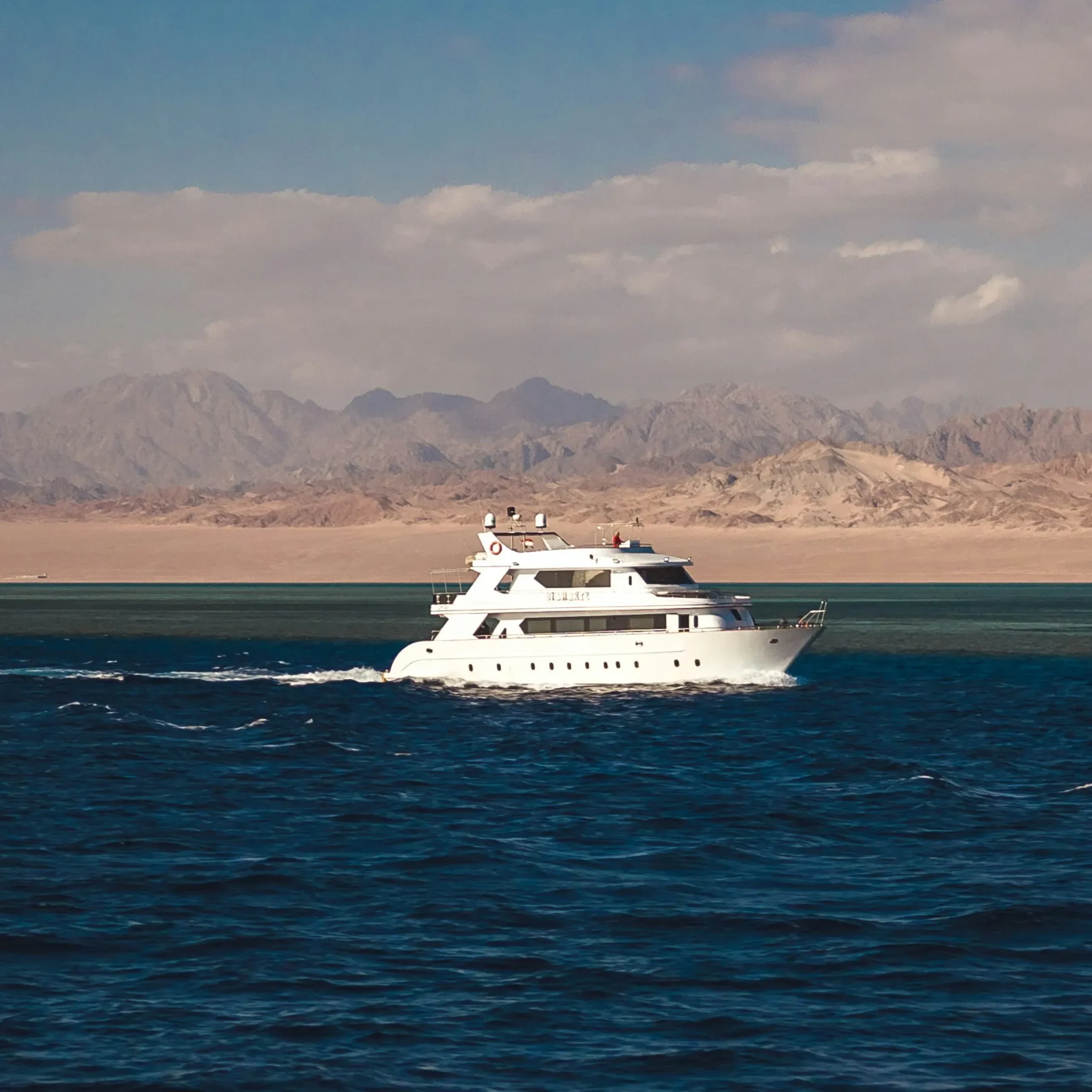Alla Scoperta di Sharm el Sheikh: Il Paradiso Egiziano sul Mar Rosso